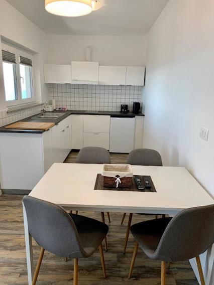 Zakinja Appartement *